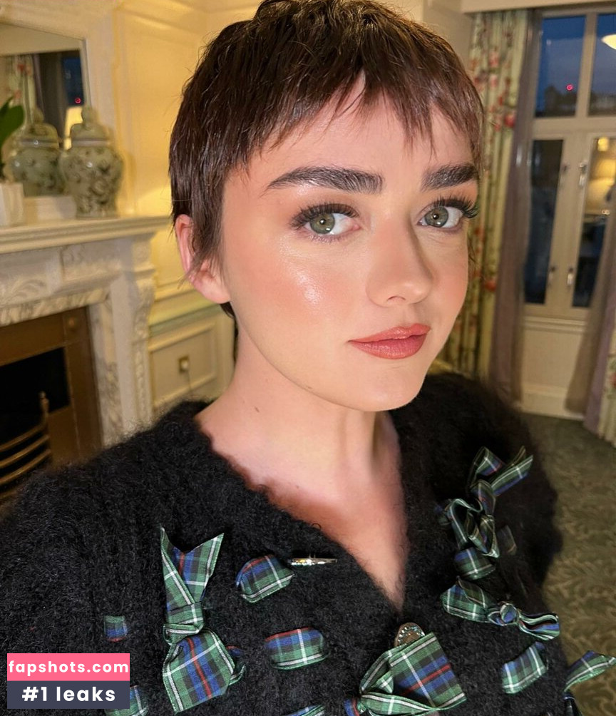 Maisie Williams gallery photo #1036