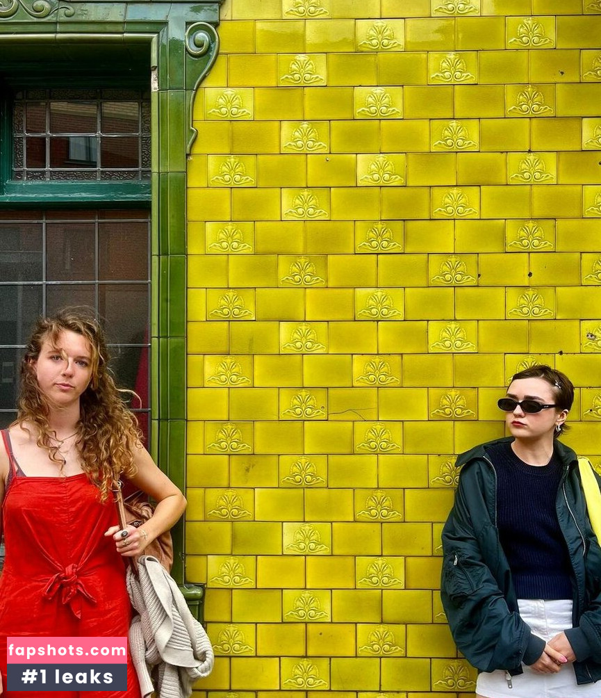 Maisie Williams gallery photo #1109