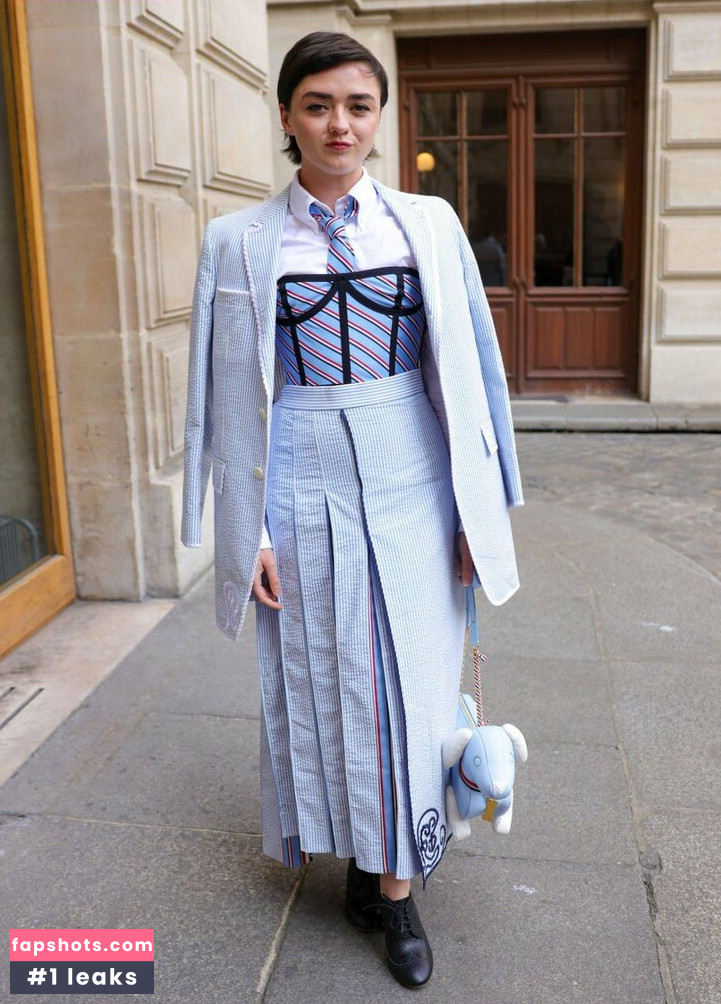 Maisie Williams gallery photo #1120