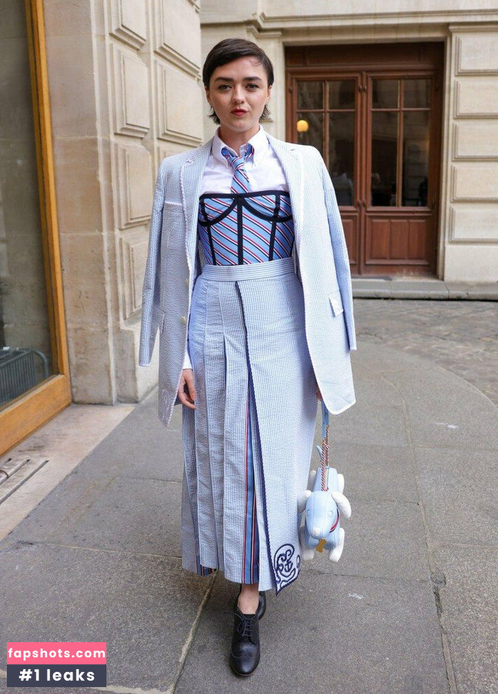 Maisie Williams gallery photo #1122