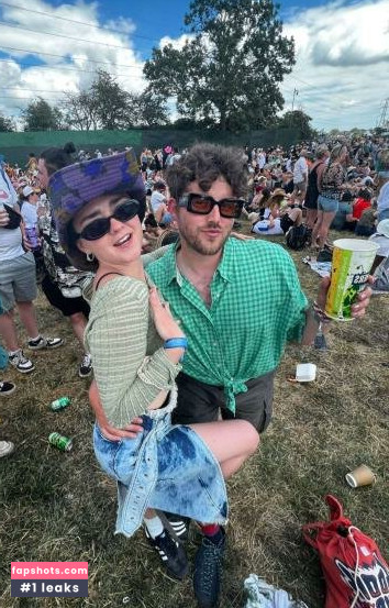 Maisie Williams gallery photo #1143