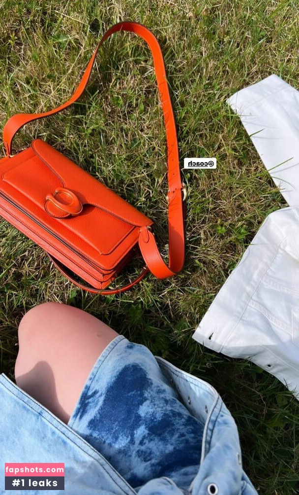 Maisie Williams gallery photo #1155