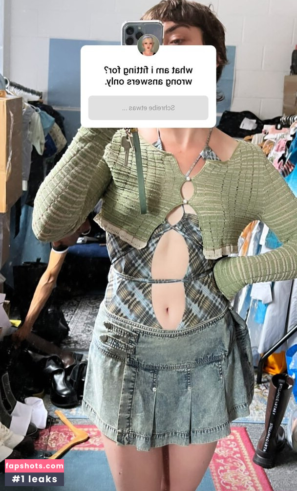 Maisie Williams gallery photo #1159