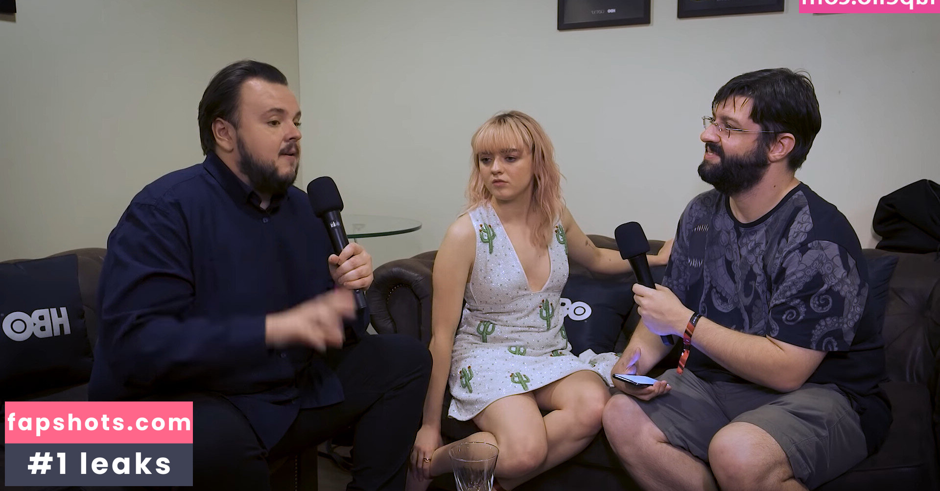 Maisie Williams gallery photo #1179