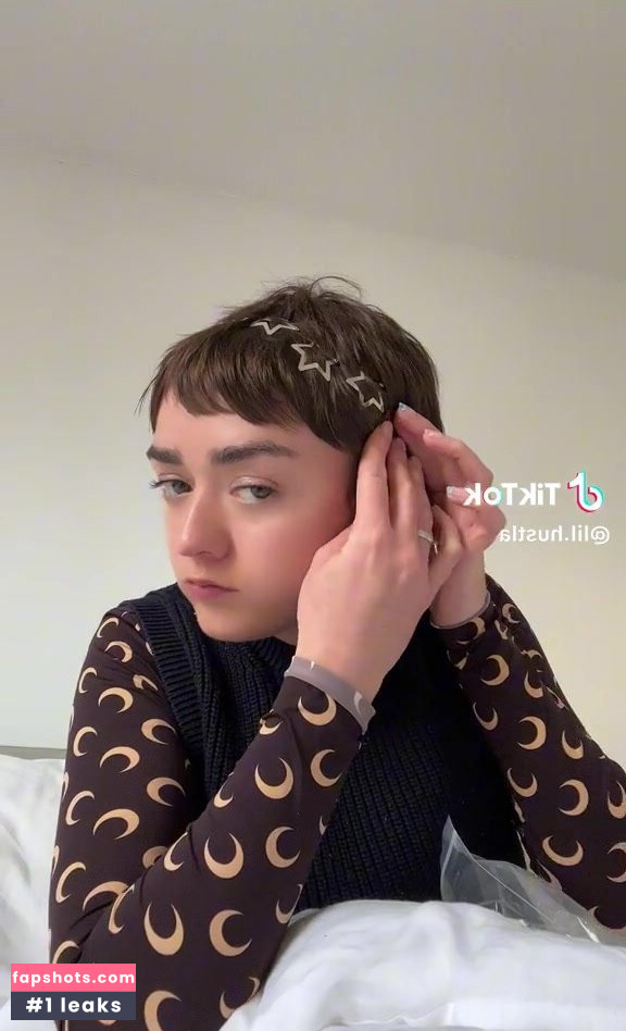 Maisie Williams gallery photo #1190