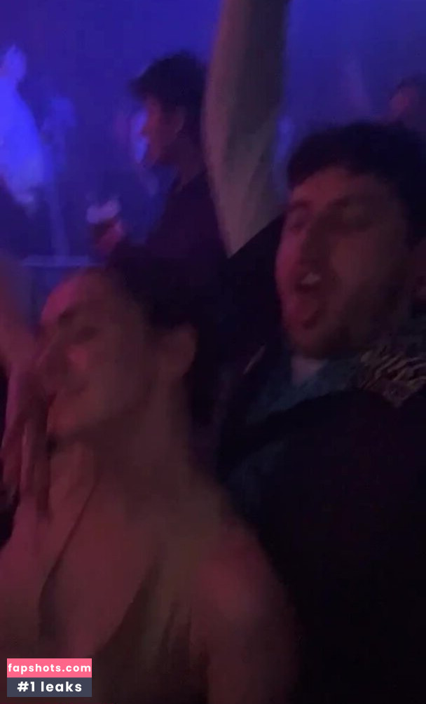 Maisie Williams gallery photo #1231