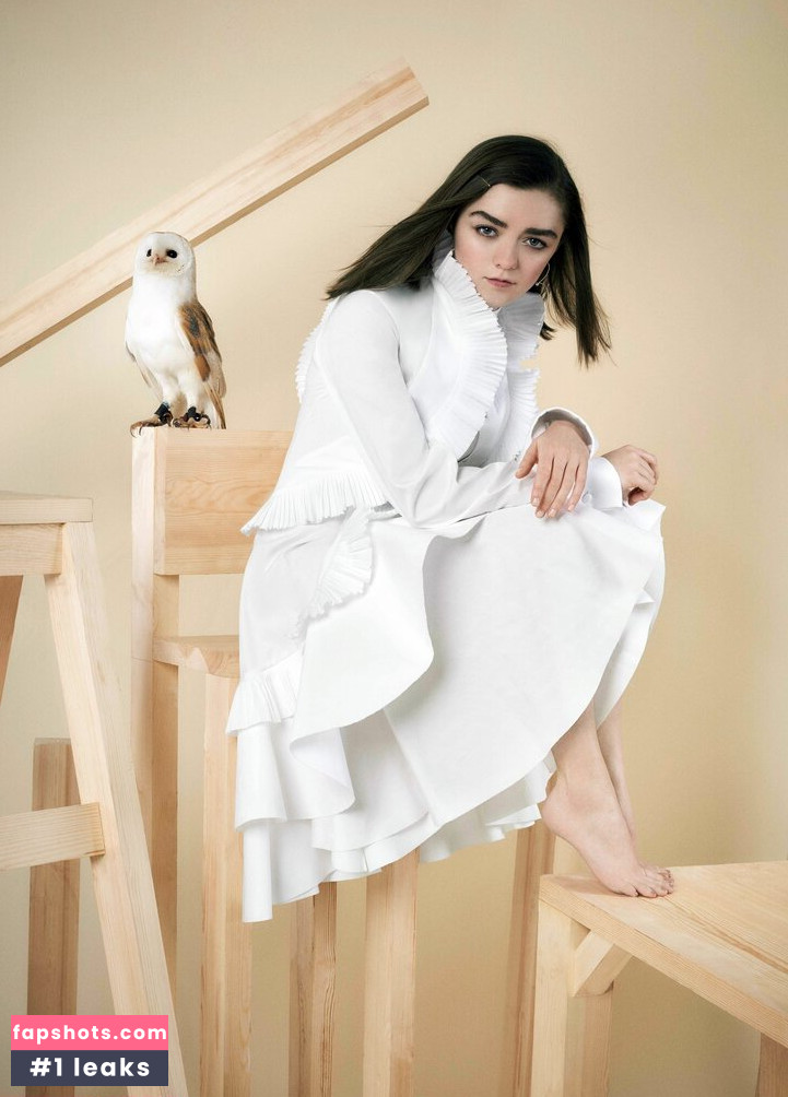 Maisie Williams gallery photo #1238