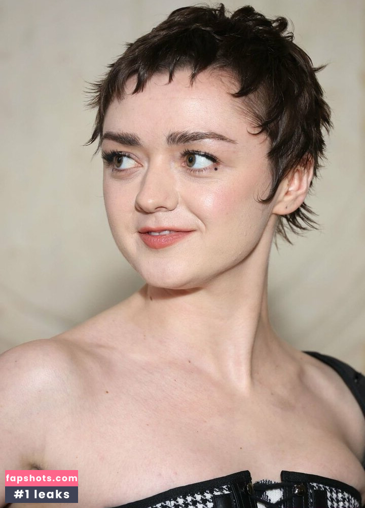 Maisie Williams gallery photo #1277