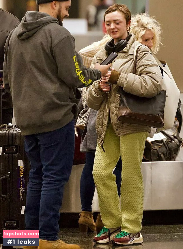 Maisie Williams gallery photo #1286