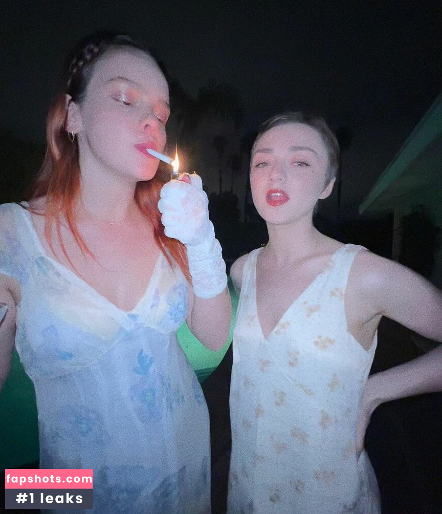 Maisie Williams gallery photo #1297