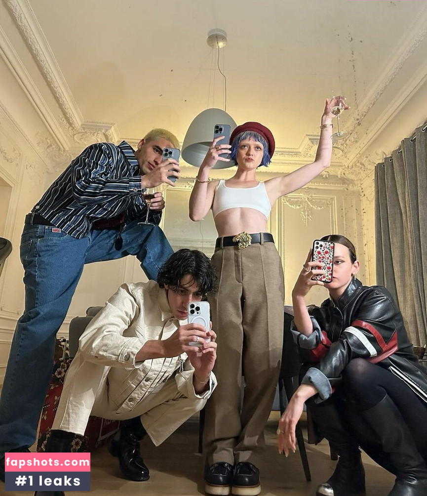 Maisie Williams gallery photo #1327