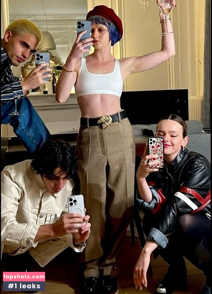 Maisie Williams gallery photo #1334