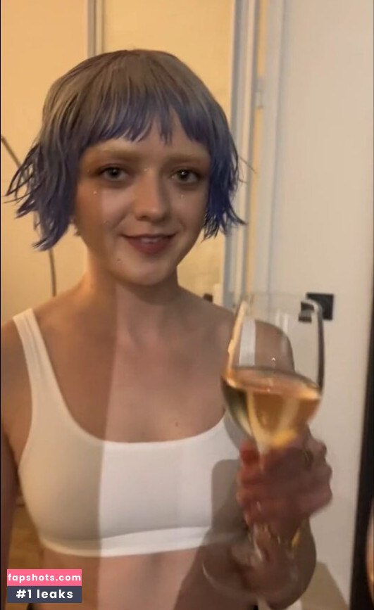 Maisie Williams gallery photo #1336