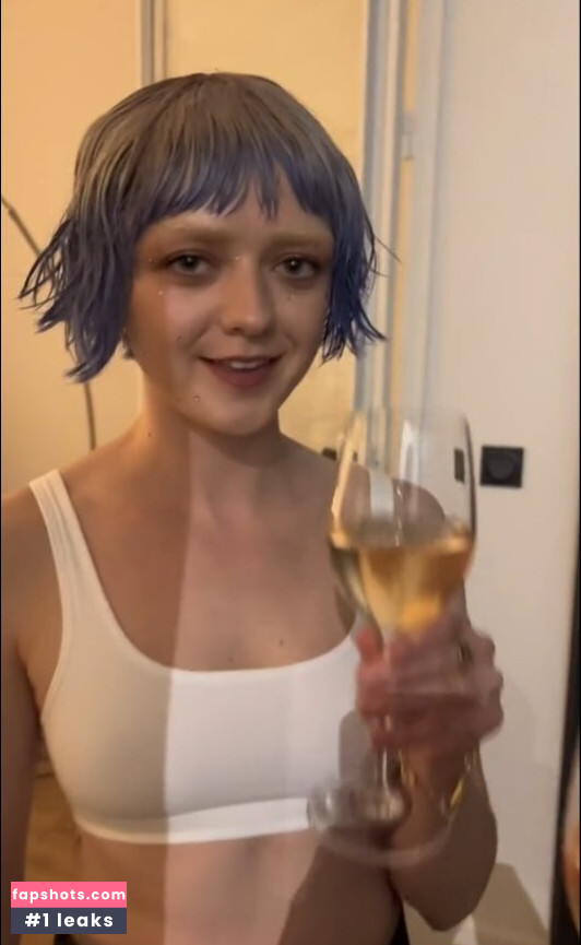 Maisie Williams gallery photo #1337