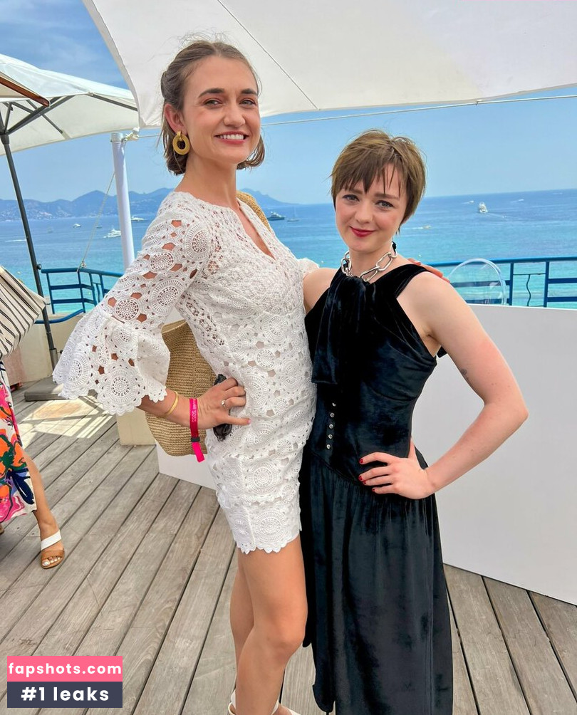 Maisie Williams gallery photo #1366