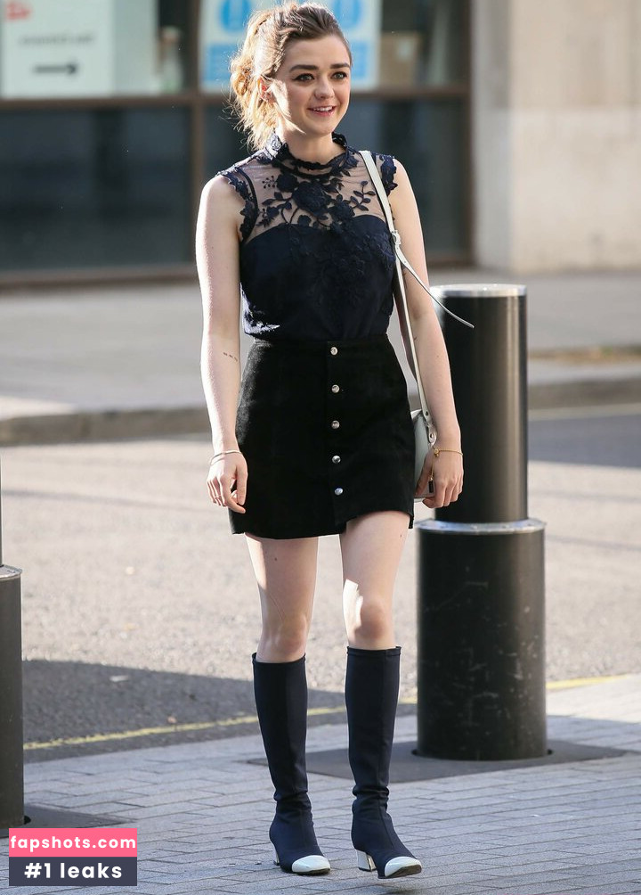 Maisie Williams gallery photo #285