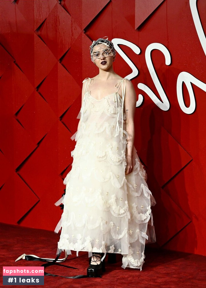 Maisie Williams gallery photo #346