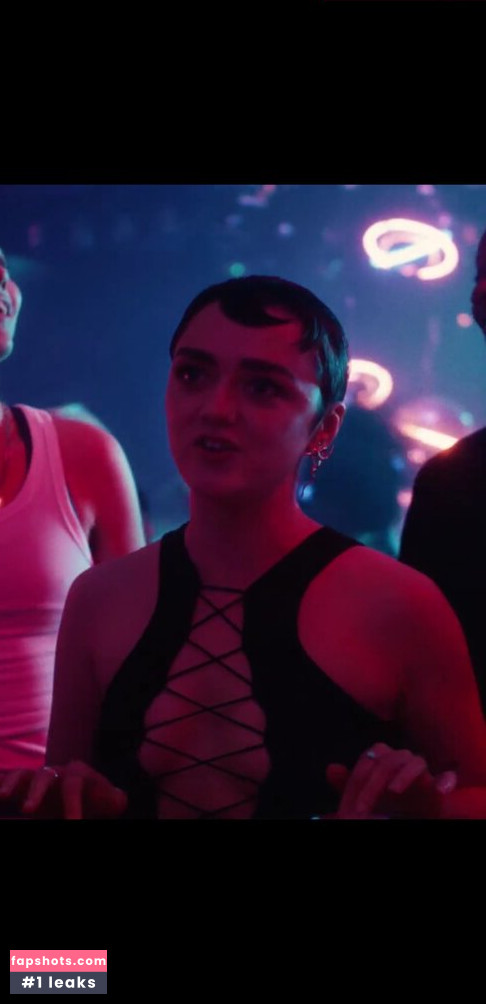 Maisie Williams gallery photo #369