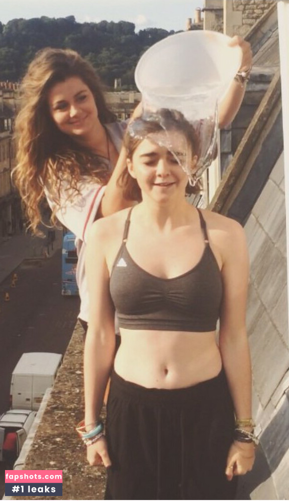 Maisie Williams gallery photo #431