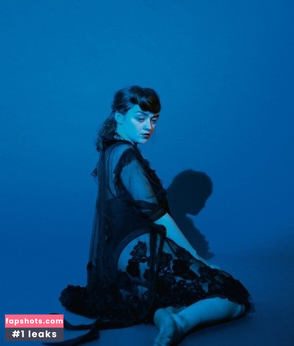 Maisie Williams gallery photo #442