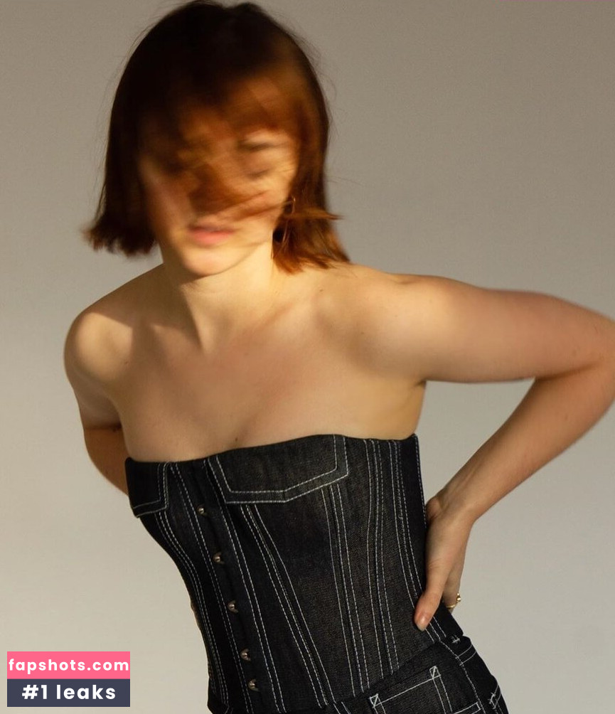 Maisie Williams gallery photo #448