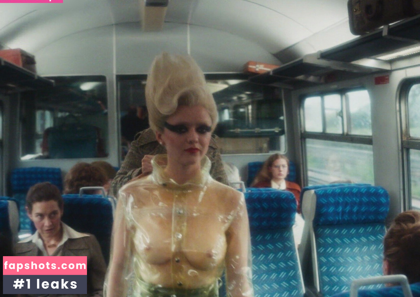 Maisie Williams gallery photo #469