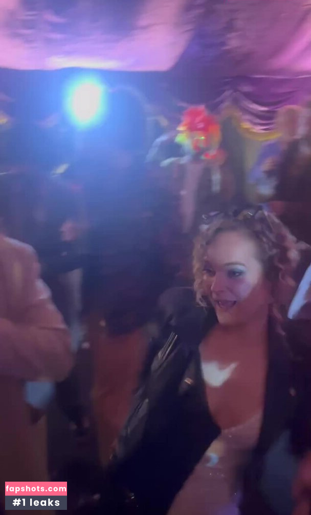 Maisie Williams gallery photo #524