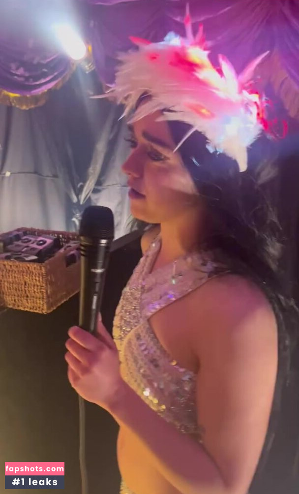 Maisie Williams gallery photo #525