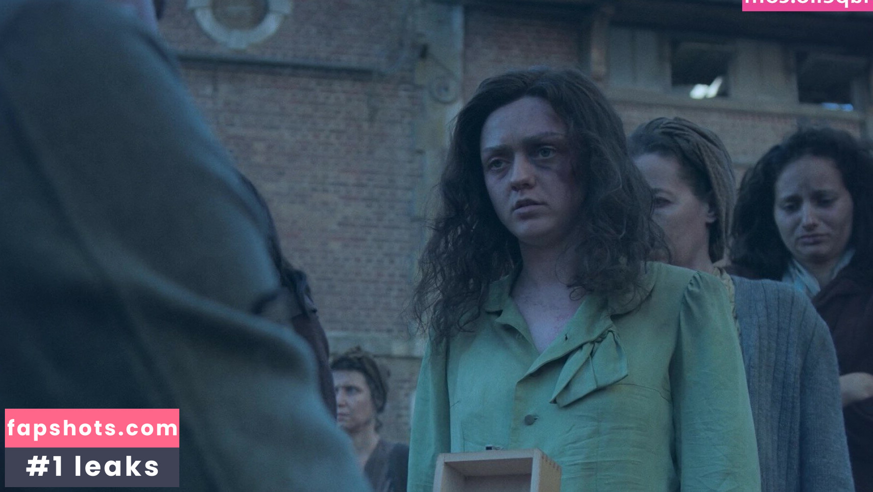 Maisie Williams gallery photo #588