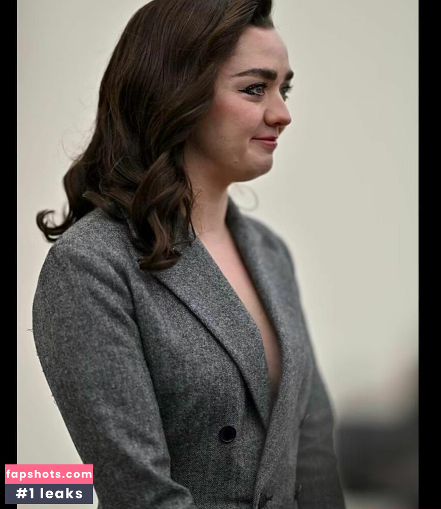 Maisie Williams gallery photo #643