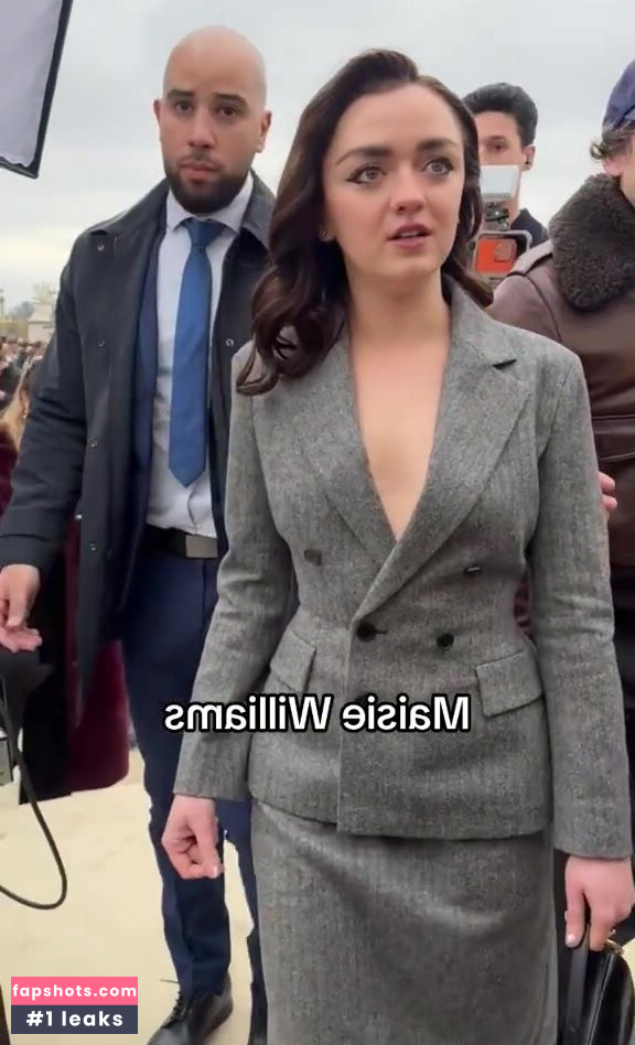 Maisie Williams gallery photo #651