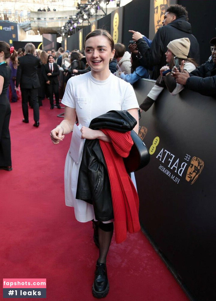 Maisie Williams gallery photo #662