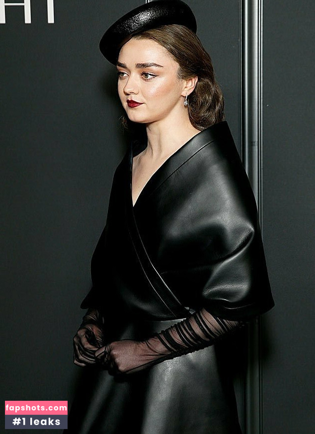 Maisie Williams gallery photo #710