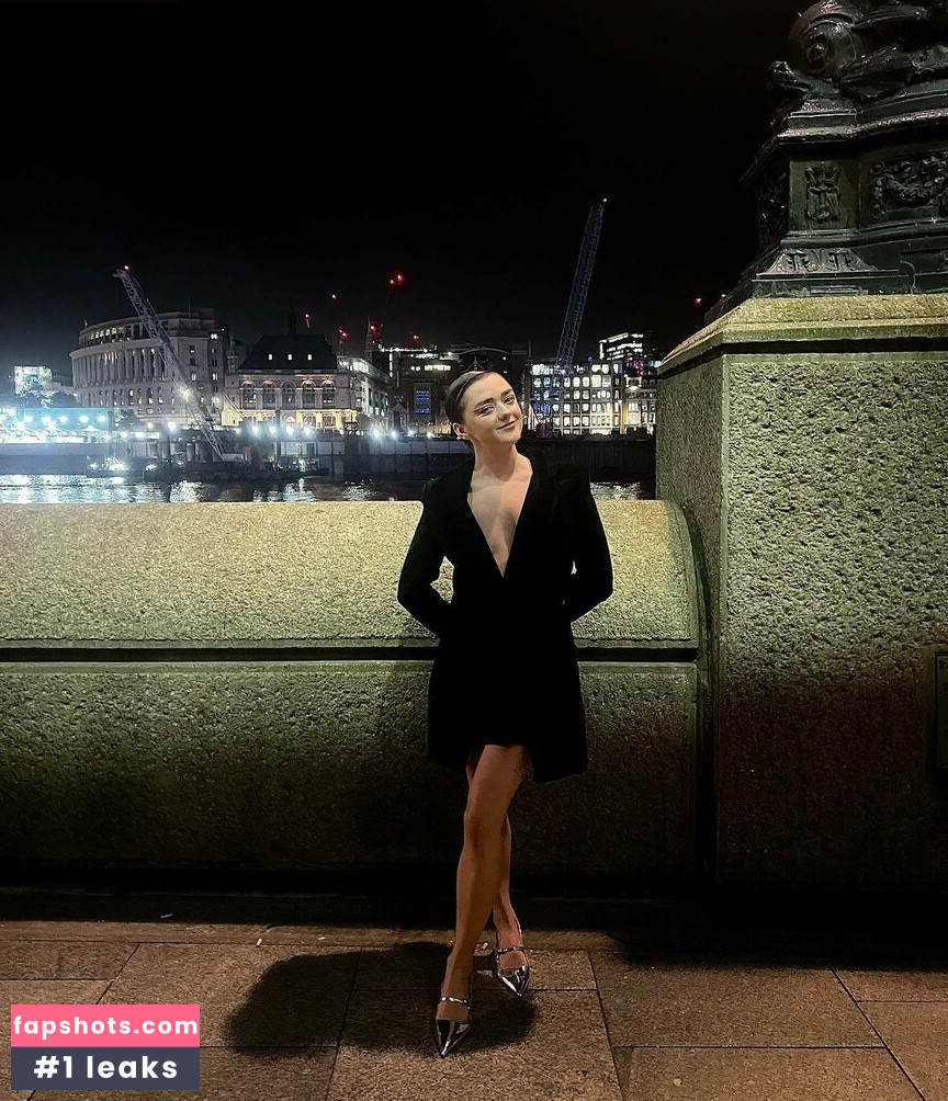 Maisie Williams gallery photo #754