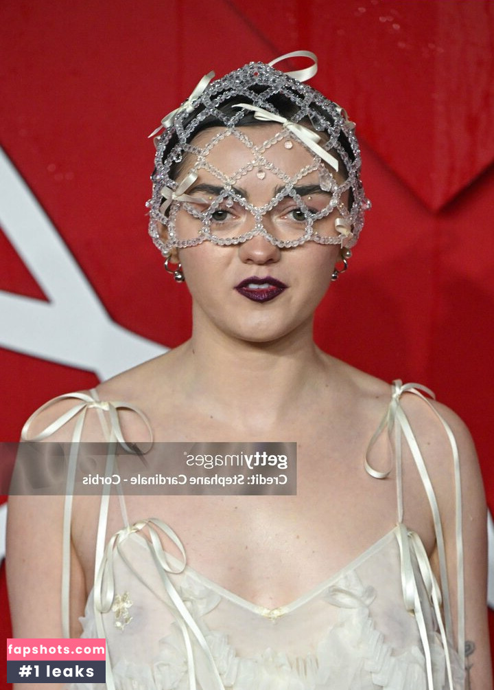 Maisie Williams gallery photo #797