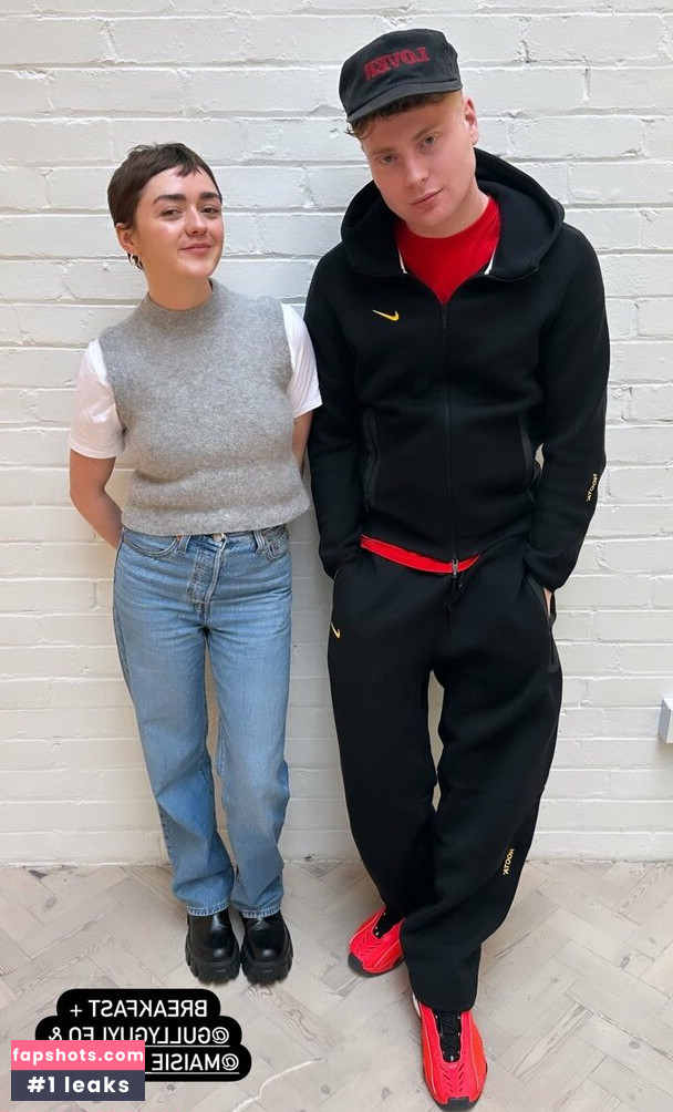 Maisie Williams gallery photo #820