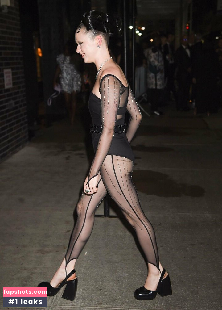 Maisie Williams gallery photo #863