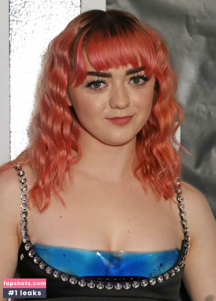 Maisie Williams gallery photo #865