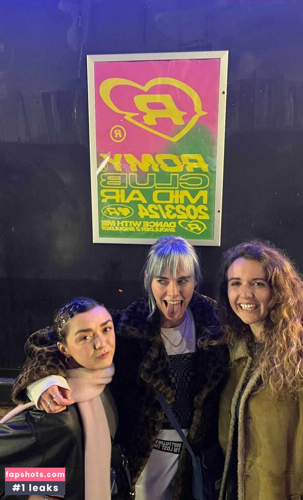 Maisie Williams gallery photo #886