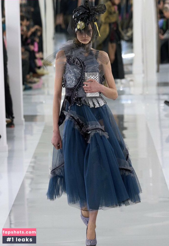 Maisie Williams gallery photo #908