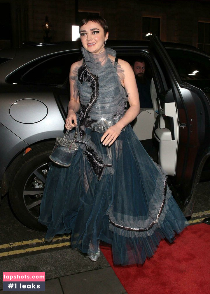 Maisie Williams gallery photo #913