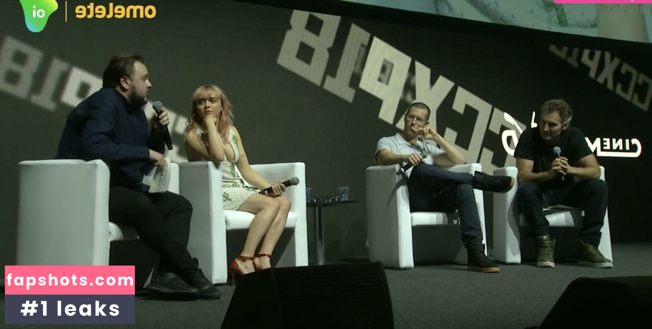 Maisie Williams gallery photo #945