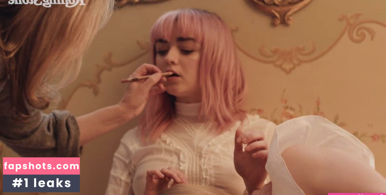 Maisie Williams gallery photo #969