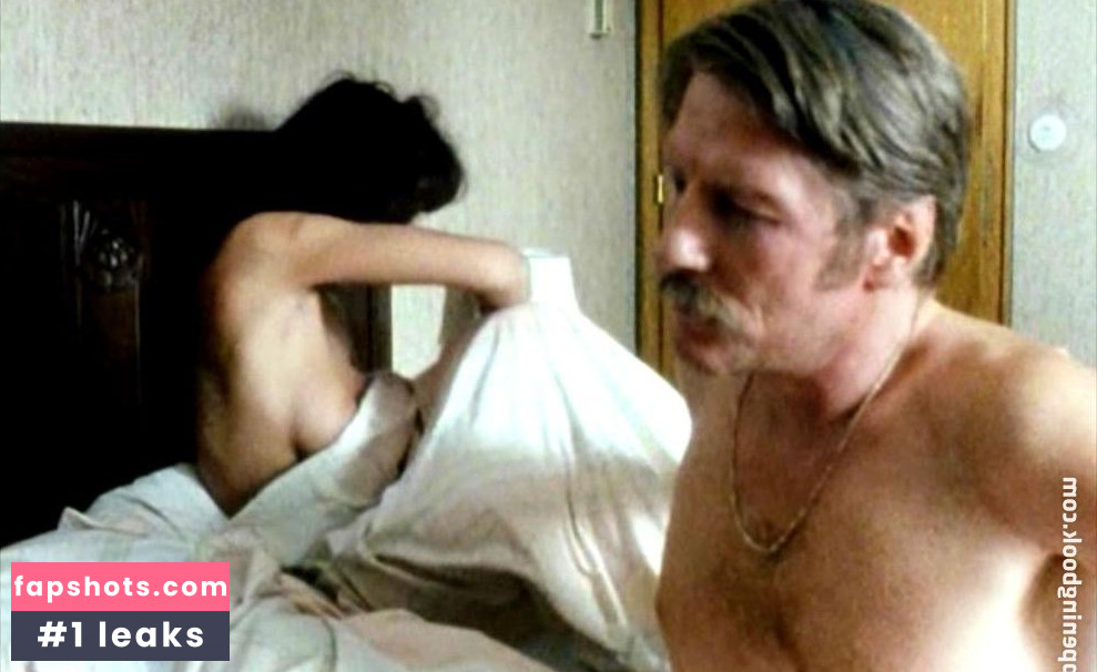 Maja Maranow gallery photo #5