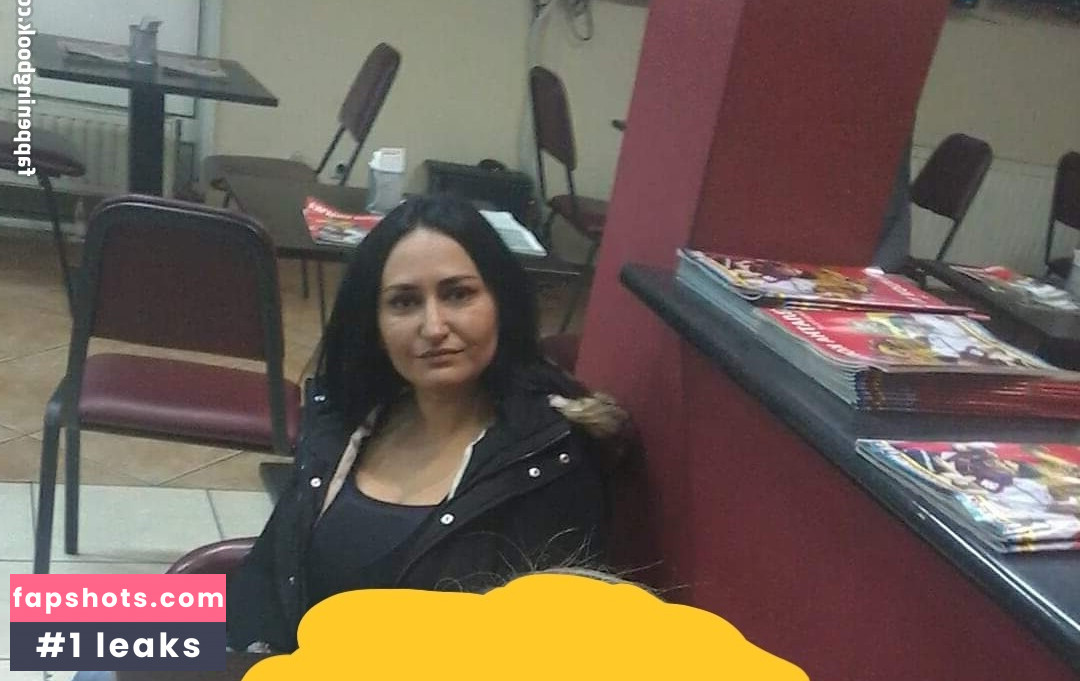 Maja Serafimoska nude babe gallery