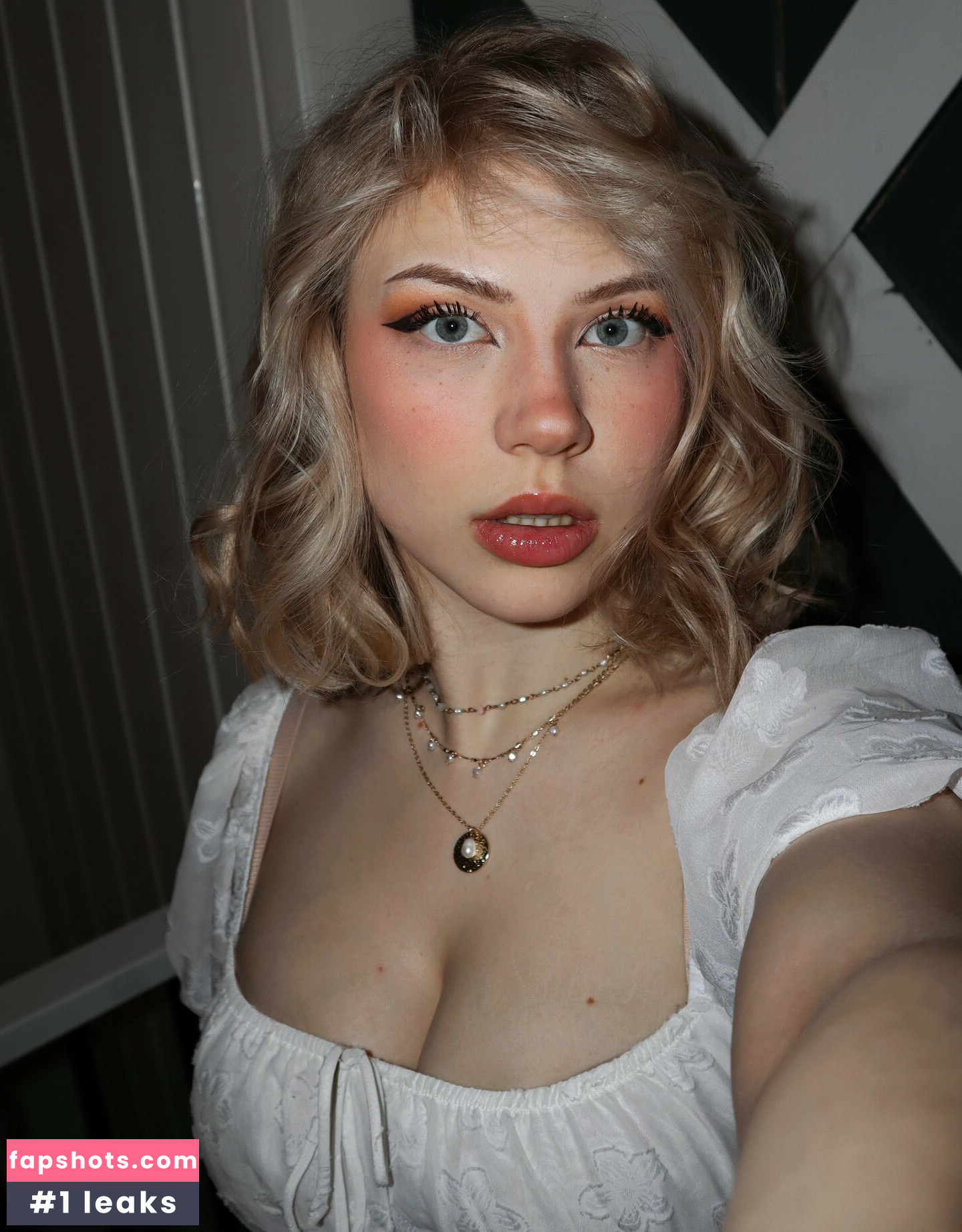 Majijej gallery photo #49