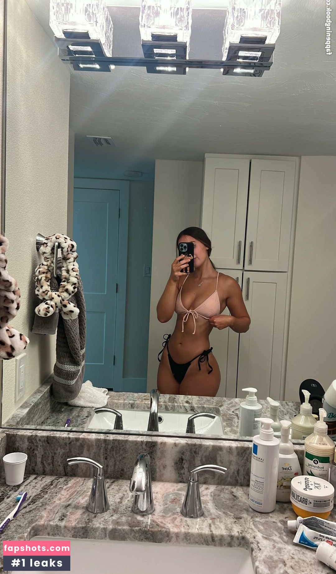 Makayla Mcquoid gallery photo #20