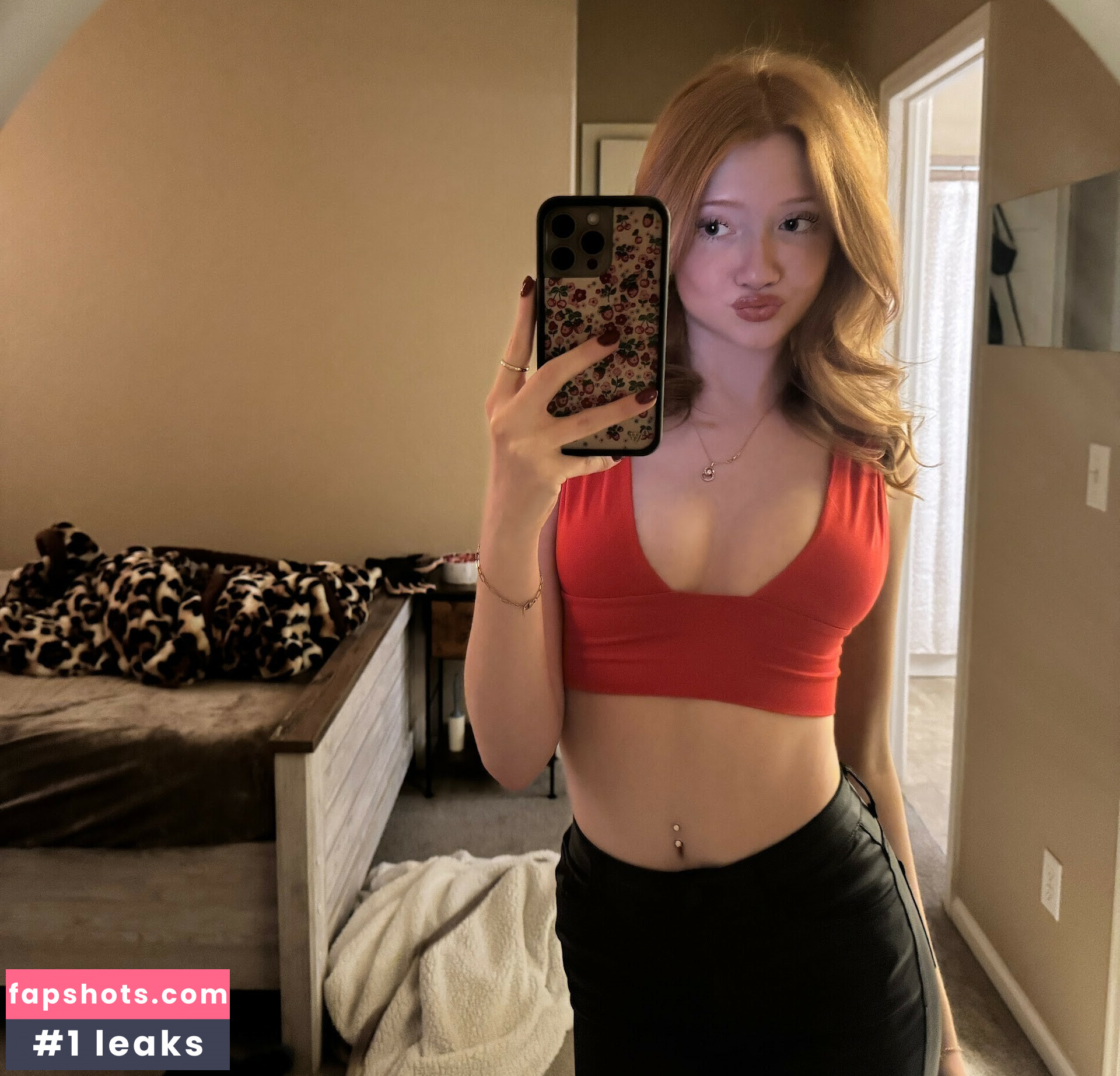 Makenna Kelly Nahé úniky fotek pouze od fanoušků #36 - Fapshots