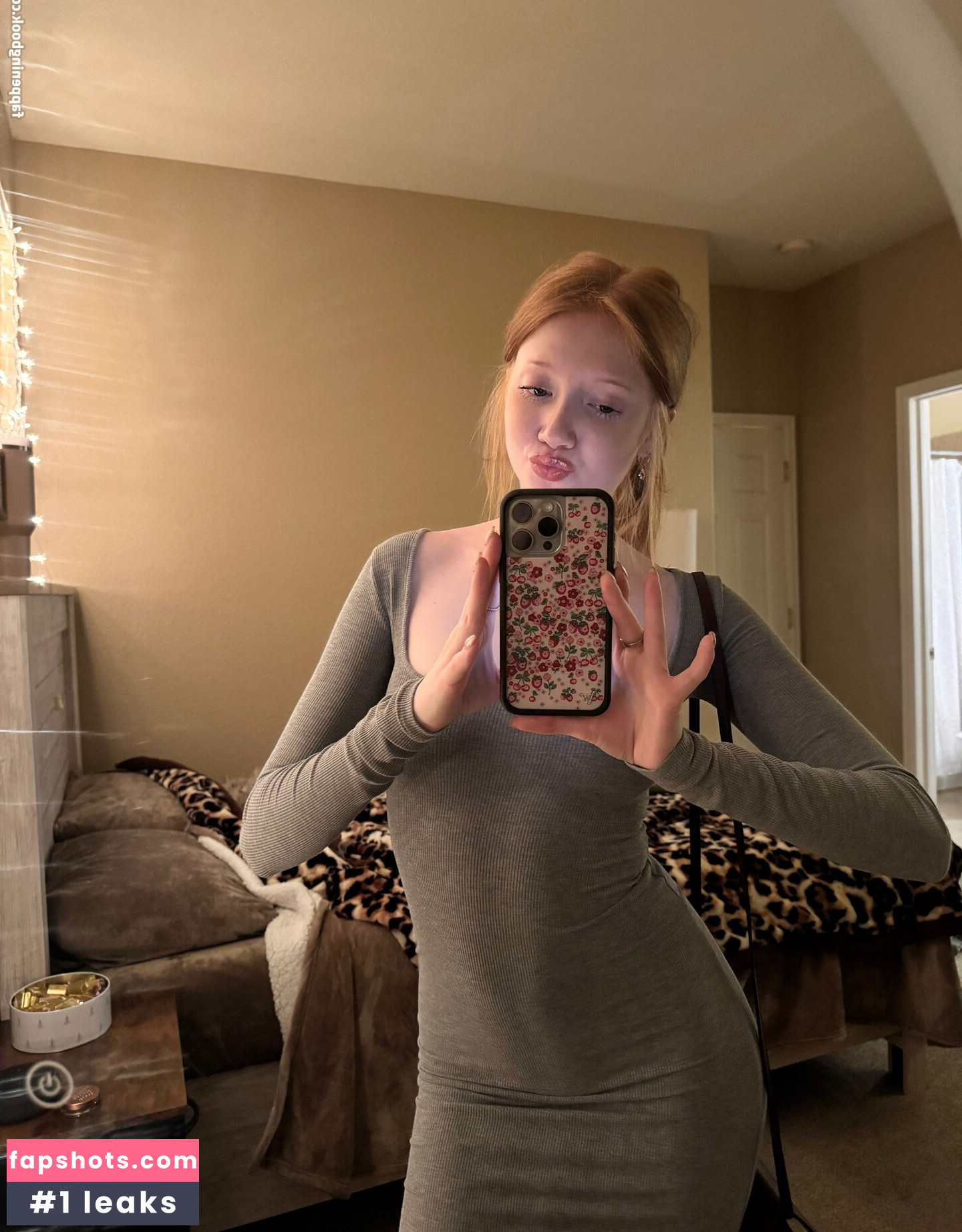 Makenna Kelly Nahé úniky fotek pouze od fanoušků #41 - Fapshots