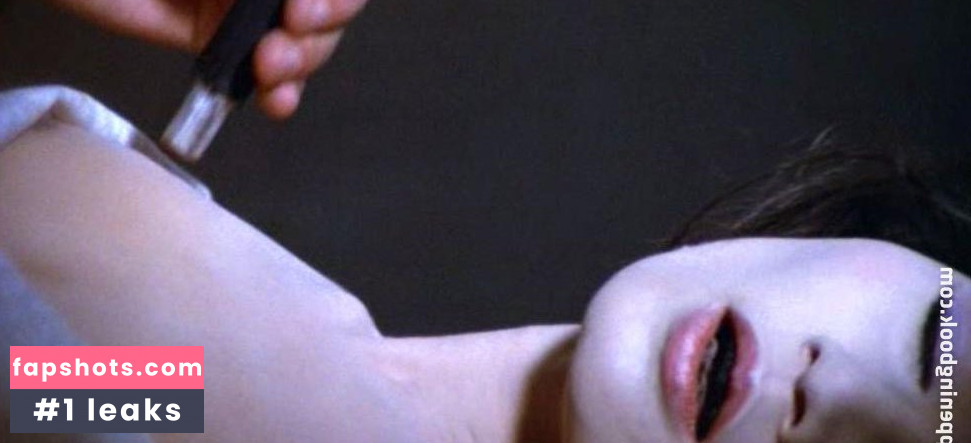 Mako Midori gallery photo #5